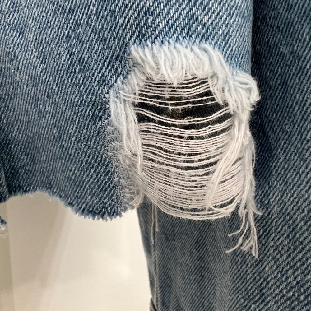 Refuge Distressed Denim Jacket Button Down Raw Hem--Size Large - Picture 5 of 10